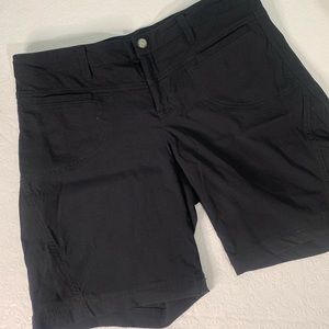 EUC Athleta Dipper Bermuda Shorts - Size 12